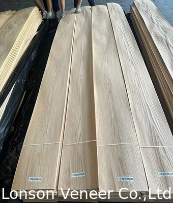 বেধ 0.5mm রেড ওক ভিনিয়ার আসবাবপত্র প্যানেল AAA 250.000 SQM স্টক
